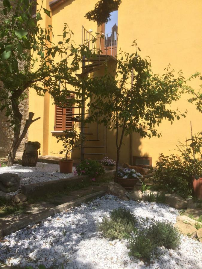 Appartement Mansarda Degli Ulivi à Rigomagno Extérieur photo